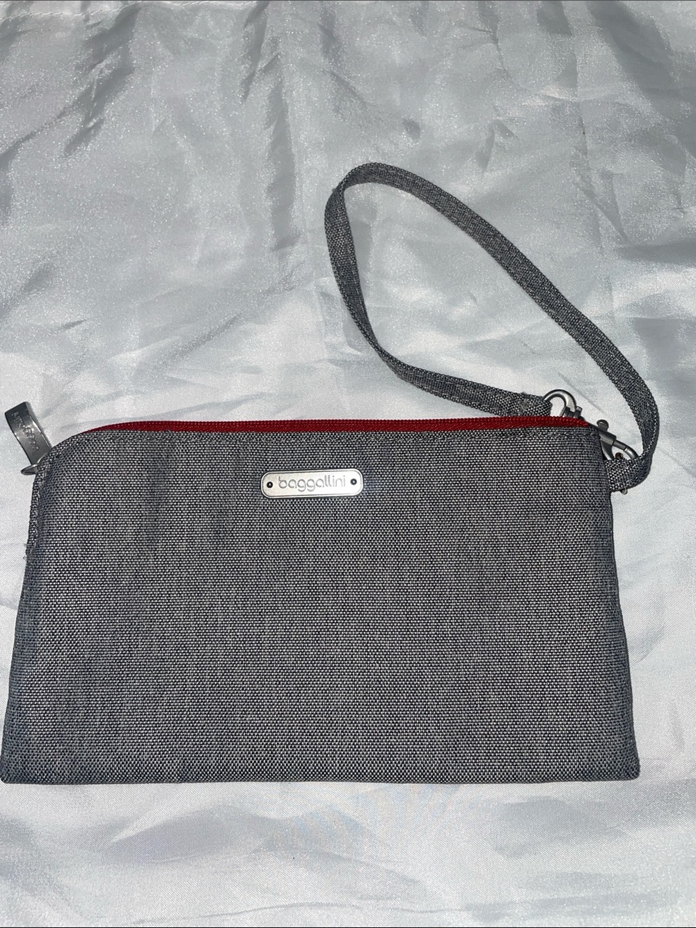 *3 for $10* Baggallini Gray Wristlet with Red Trim